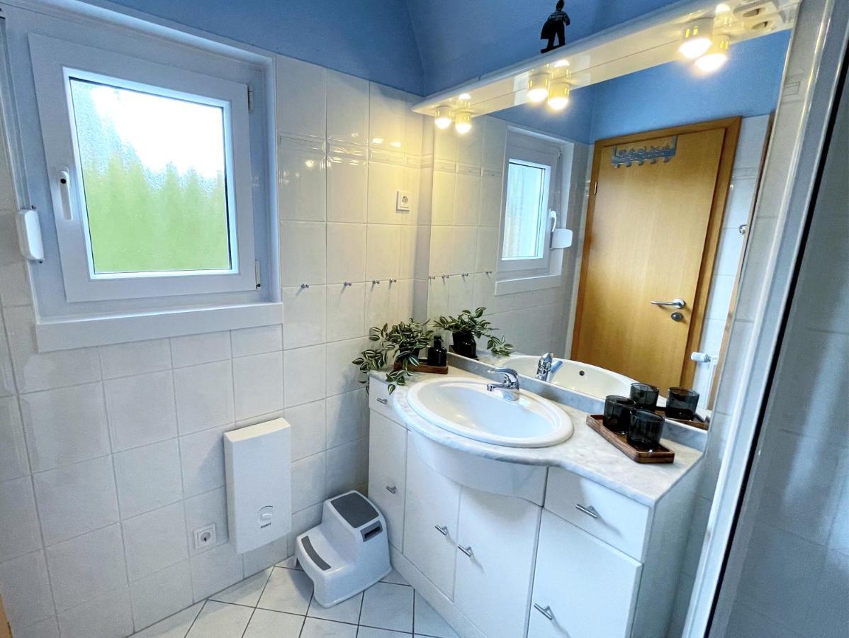Familienfreundliches Ferienhaus In 5 Min Zum Strand Mit Terrasse Und Kostenlosem Parkplatz Cuxhaven Zewnętrze zdjęcie